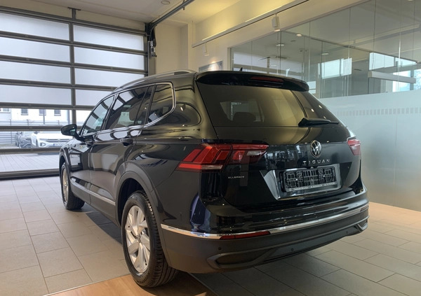 Volkswagen Tiguan Allspace cena 169200 przebieg: 9, rok produkcji 2023 z Pieńsk małe 46